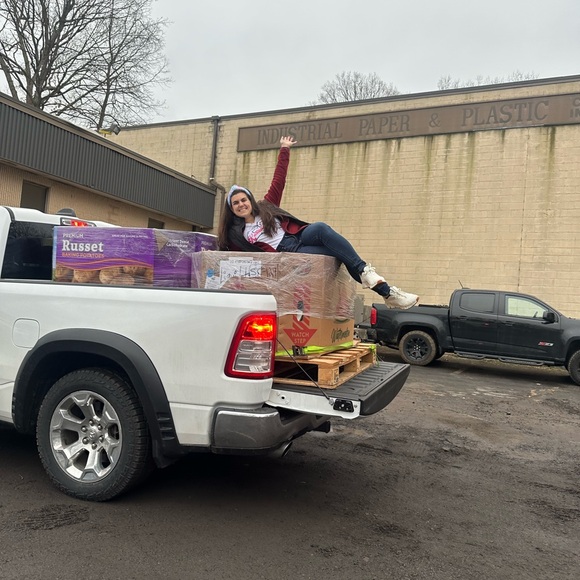 Shows Monday’s& Friday’s 430 🔔Alerts🚨‼️🎀💗Like this post for notifications 📣 - Picture 3 of 16